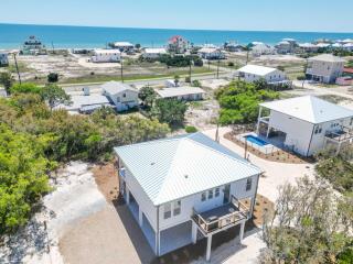 NEW St George Island Home wPrivate Pool - 8