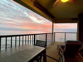 Discounted- Insane views! Hear the waves crash! - 5