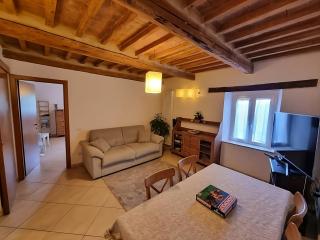 Foxes house - 3