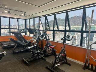 Downtown 2 Suites Piscina, ar, academia, cowork e vaga - 7