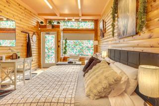 Downtown Crandon Walkable Studio with Patio! - Crandon - 2