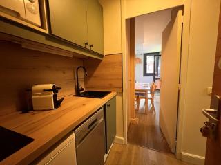 Appartement lumineux avec balcon et parking - 9