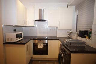 Evergreen Aparments, flat 6 - London - 7