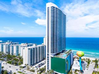 Oceanfront Luxe Apt 24th Floor - 2