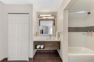 Sonesta ES Suites Austin The Domain Area - Newly Renovated - 8