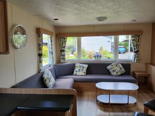 Lexi's Lodge - Tattershall - 6