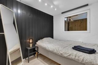Modern Loft Apartment - 9