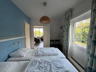 Villa in Buren near Sea and Dunes, cleaning included - Buren - 9