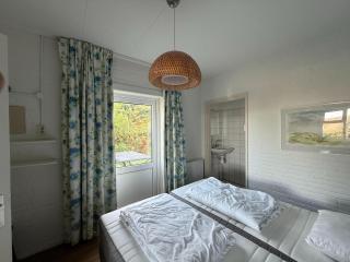 Villa in Buren near Sea and Dunes, cleaning included - Buren - 8