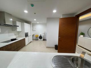 Modern Luxury 1 BHK Apartment At Goldcrest Mall DHA Phase 4 Lahore - Lahore - 3