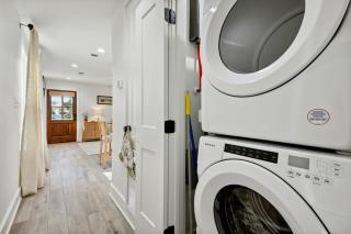 Magnolia Suites B and C Bay St Louis Vacation Rental - Bay Saint Louis - 1
