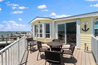 Waterfront Stunning 2 bed 2 bath riverfront beach home on Nettles Island - 6