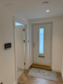 Brand New 1 bedroom in Shepherds bush - 8