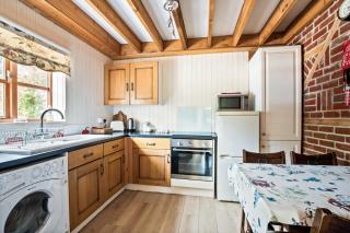 Charming thatched cottage near New Forest - Breamore - 3