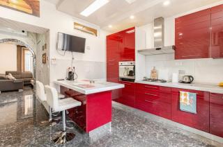 La Maison De Celine - 5