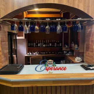 Esperance Hotel Bar Resto - 1