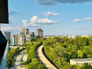 Joy City Stay Fructus Plaza 42 - 6