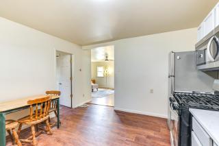 1 Mi to Dtwn Saratoga Springs Cozy Duplex Apt! - 2