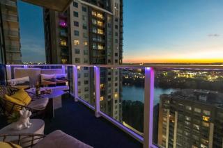 Big Bend at the Rainey District - 4