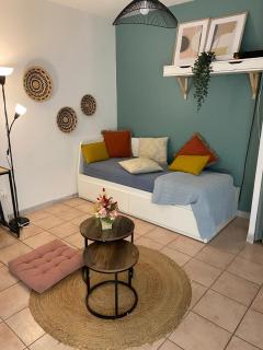 Aix-en-Provence, Cosy Studio proche toutes commodités et axes routiers, linges fournis - 8