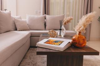 VIOLA by Elegant Hospitality - 8