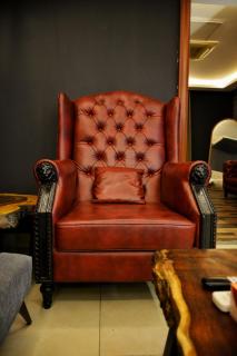 Vintage Penthouse Suite By Alvis Suite - Goldcrest Mall and Residency - Lahore - 8