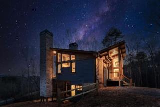Modern Luxury - EV Charger Hot Tub & Epic Views - 0