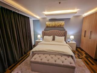 Goldcrest Mall and Residency - Presidential One-Bed Suite By Alvis Suite - Lahore - 7