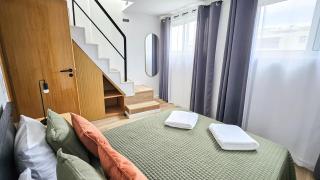 Bond Coliving and Coworking Funchal - 0