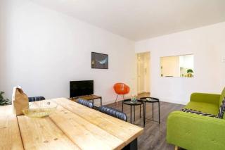 Colorful With Cozy Terrace In Gracia - Barcelone - 2