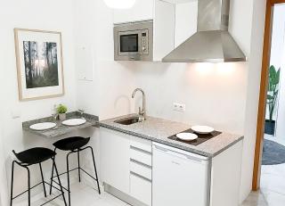 Bond Coliving and Coworking Funchal - 7