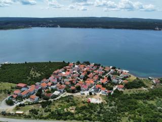 Apartments with parking space Gornji Karin, Novigrad - 23985 - 9