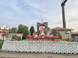 Woodland Inn - 5