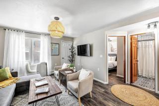 Newly Renovated, Walking Distance To Everything! - 3
