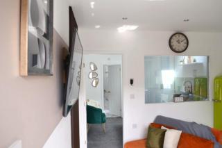 2 Twin City Apartments, 2 ensuites, City Centre & FREE parking - Birmingham - 1