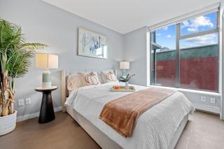 Vibrant Downtown 2 Bedroom Escape with Modern Amenities - Vancouver - 0