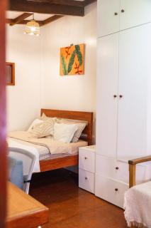 The Treetop Room - Comfy apartment with workspace - 8