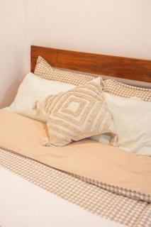 The Treetop Room - Comfy apartment with workspace - General Luna - 5