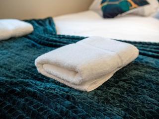 Central Leeds Apartment by Briggate Free Parking - 1