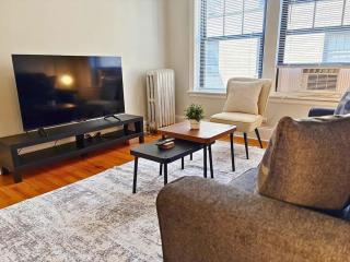 Homey Vibes Furnished 1BR Apt - 0