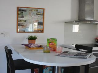 Villa in Languedoc with Pool near Historic Cities - 3