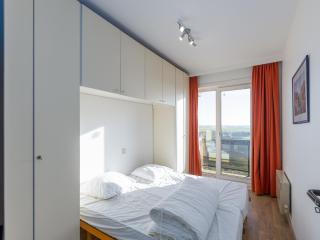 Spacious apartment with garage and sea view - 1