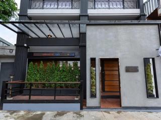 Sukhum Rajamangala-Phatthanakan Rooms - 5