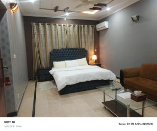 Vacation Home Islamabad - Islamabad - 9