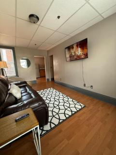 Modern 2BR with Ensuite, Downtown Morgantown, WVU - Morgantown - 7