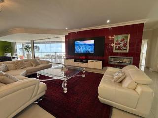Luxury 8-Bedroom Villa with Ocean Views - 7