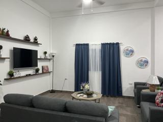 Beautiful, contemporary brick style home - Metapán - 2