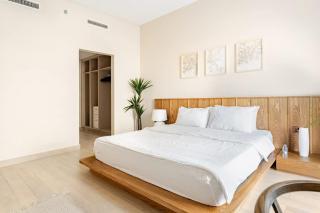 WabiSabi 2BR Stay Walk to Ferrari & Warner Bros - Abu Dhabi - 3