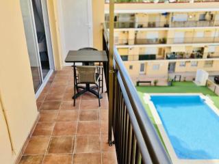 Modern Sea-View Stay, Denia - 4