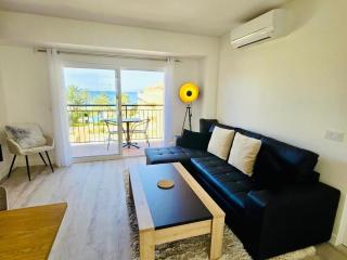 Modern Sea-View Stay, Denia - 0